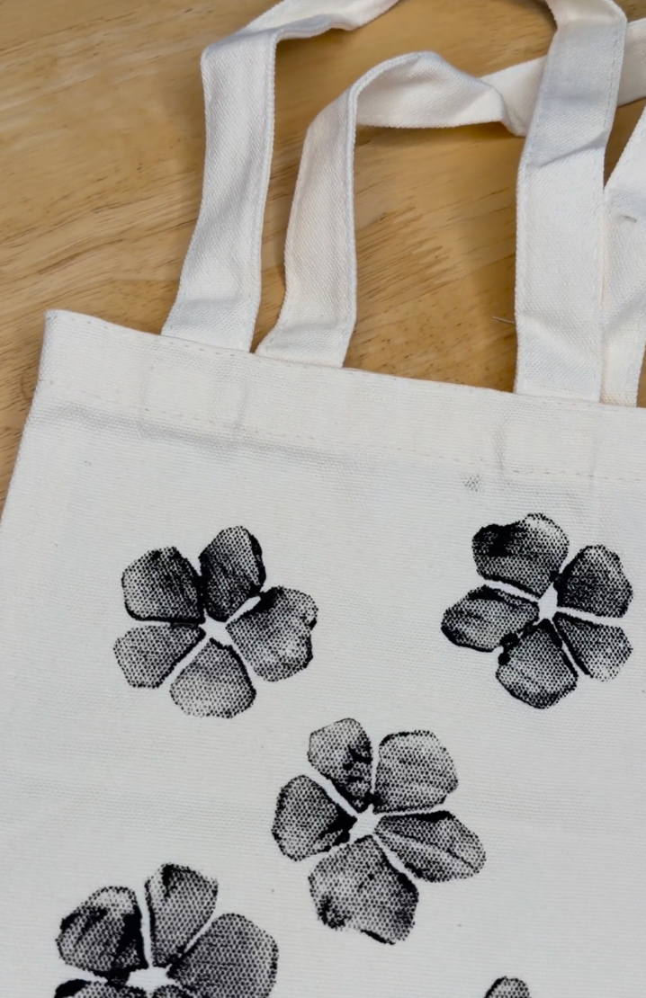 This Month's Craft DIY Linoleum Carving