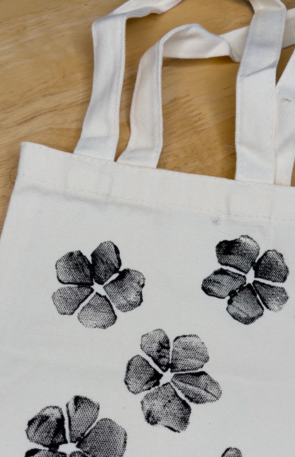 This Month's Craft DIY Linoleum Carving
